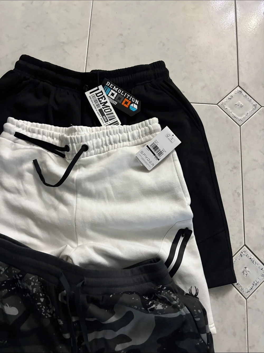 Demolition Mens Black, White & Gray Camo 3-Pack Jogger Shorts
